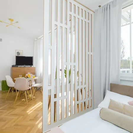 Shortstaypoland Niecala