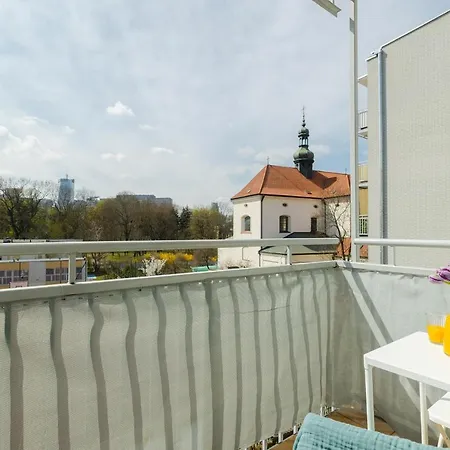 Shortstaypoland Niecala