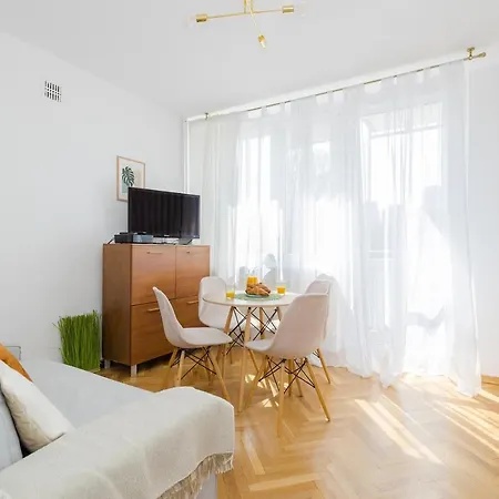 아파트 Shortstaypoland Niecala 바르샤바